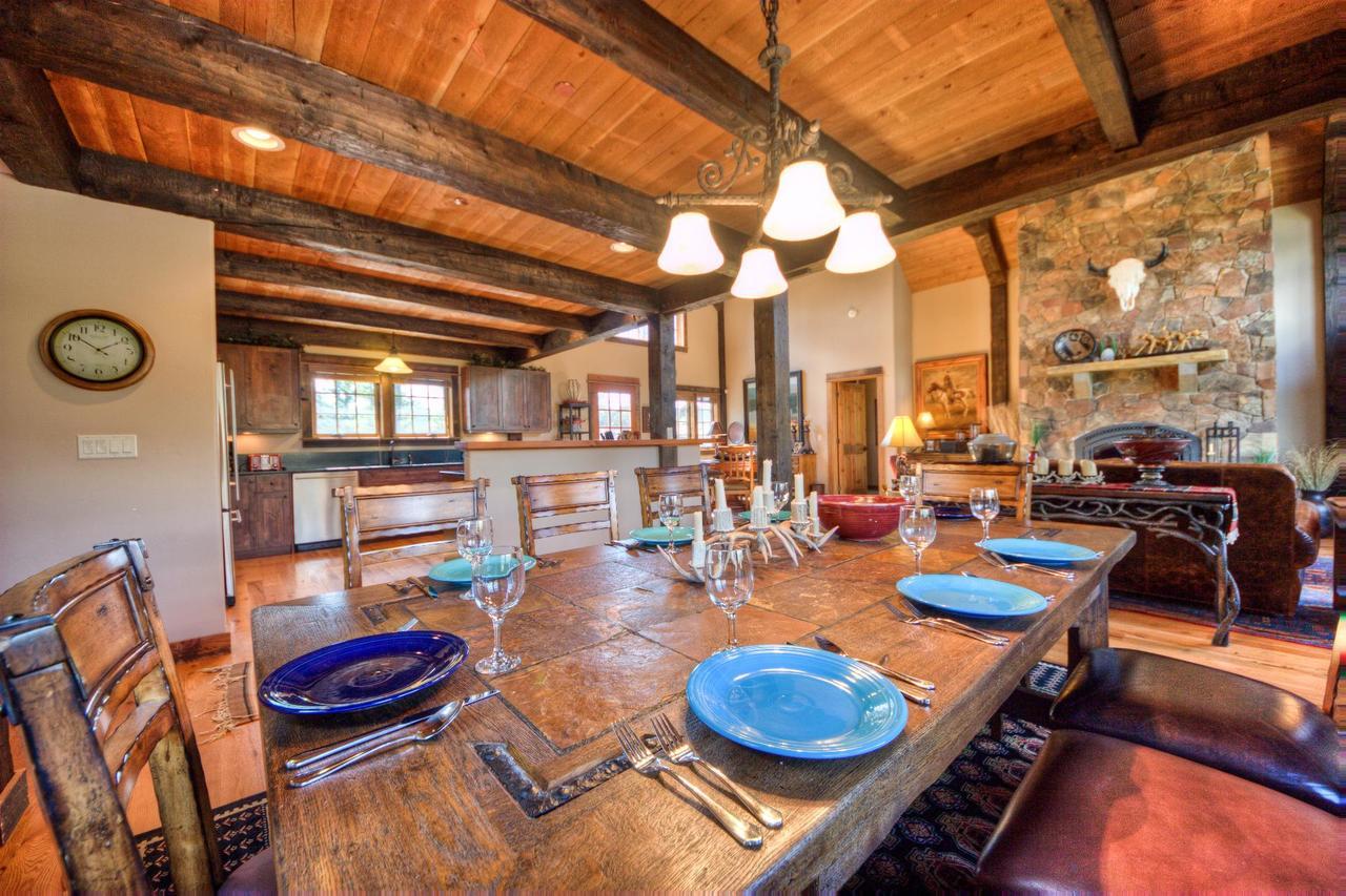 Antler Ridge Lodge Big Sky Exterior foto